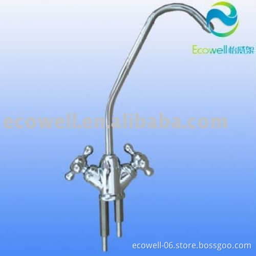 wall mounted single handle wash basin faucet